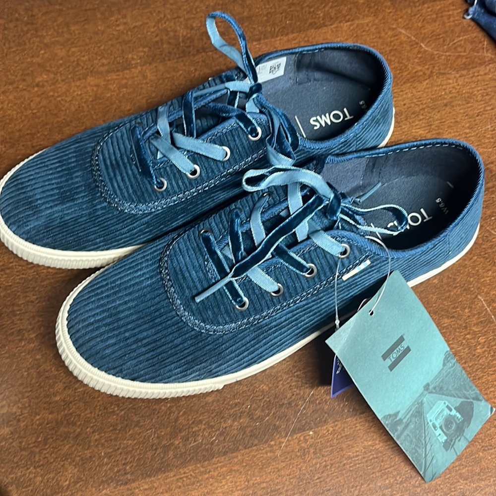 Blue Corduroy Toms Sneakers Women’s 6.5